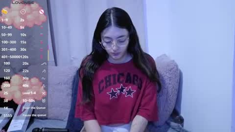 lessliee online show from June 2026 08:08:01 AM