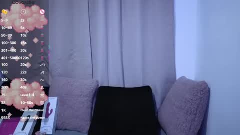 lessliee online show from July 2026 05:58:02 AM