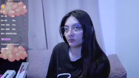 lessliee online show from July 2026 04:37:01 AM