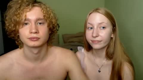 Snapshot of lessyxjhony chatting on October 2025 02:28:02 PM Alisa Jhony online show from October 2025 02:28:02 PM