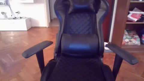 neoglo online show from March 2026 06:23:01 PM