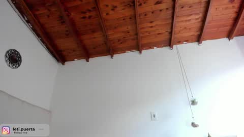 Leticia online show from February 2025 09:45:02 PM