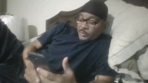 letmegetsum2 online show from May 2026 02:50:02 AM