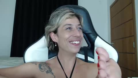 Snapshot of lettywild chatting on March 2025 06:59:02 PM Lettywild Queen of Spades online show from March 2025 06:59:02 PM