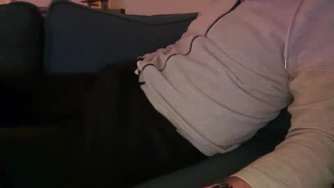 Snapshot of leukurrt chatting on February 2026 07:09:02 PM leukurrt online show from February 2026 07:09:02 PM