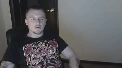 lev1ngston online show from January 2025 04:50:02 AM