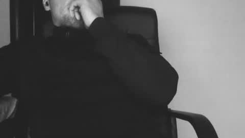 lev1ngston online show from September 2025 08:31:01 PM