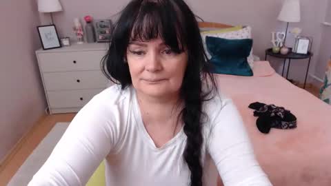 Mary online show from May 2026 02:14:01 PM