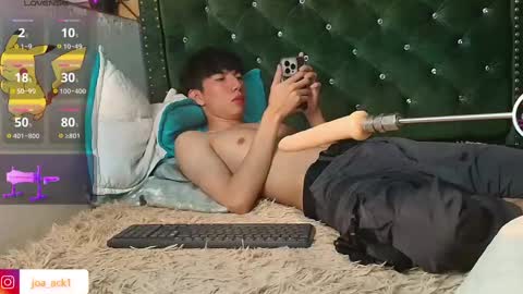 Snapshot of levi_ackermann1 chatting on February 2025 09:57:01 PM Levi online show from February 2025 09:57:01 PM