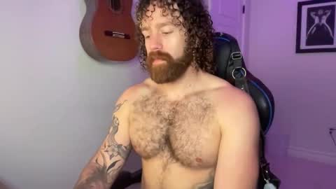 Levi Daniel online show from November 2025 10:10:02 PM