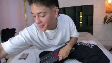 LevySteven online show from November 2025 05:51:01 AM