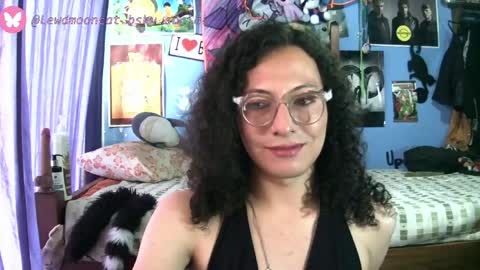 Lewd Mooncat online show from May 2026 06:37:02 PM