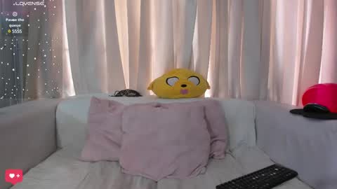 Alex online show from February 2025 01:32:01 PM