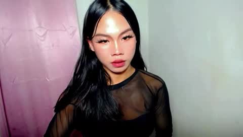 lexi_foru online show from December 2025 04:55:02 PM