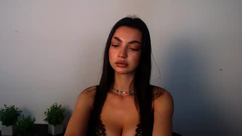Alexia online show from July 2026 12:45:01 PM