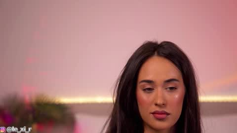 Snapshot of lexi_reed_ chatting on October 2025 03:10:02 PM Lexi Reed online show from October 2025 03:10:02 PM