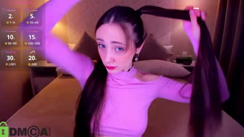 Snapshot of lexi_split chatting on April 2026 01:34:02 AM Lexi GTM2 MonWedThurSatSun 1000am-400pm online show from April 2026 01:34:02 AM