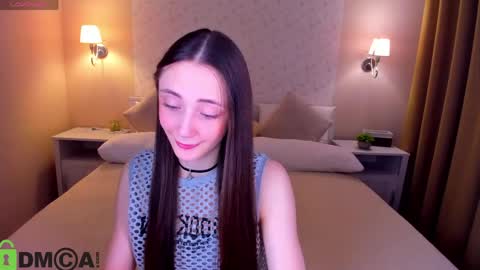 Snapshot of lexi_split chatting on May 2026 01:44:02 AM Lexi GTM2 MonWedThurSatSun 1000am-400pm online show from May 2026 01:44:02 AM