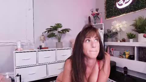Lexi Smith online show from July 2026 08:43:01 AM