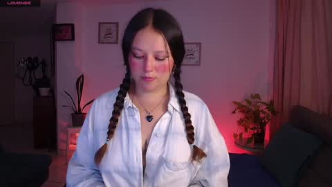 Snapshot of lexie_babe chatting on January 2025 03:09:02 AM Lexie Thompson 8pm 0000am -5 online show from January 2025 03:09:02 AM