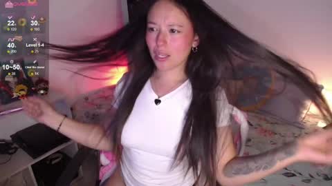 Snapshot of lexie_babe chatting on September 2025 11:20:01 PM Lexie Thompson 8pm 0000am -5 online show from September 2025 11:20:01 PM