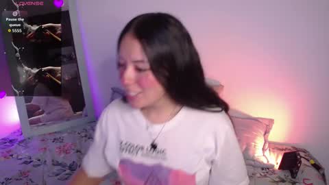 Snapshot of lexie_babe chatting on October 2025 10:43:02 PM Lexie Thompson 8pm 0000am -5 online show from October 2025 10:43:02 PM