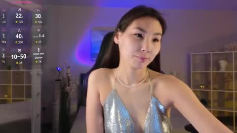 Snapshot of lexiele3 chatting on April 2026 12:00:02 PM Lexie dont forget to thumbs up me online show from April 2026 12:00:02 PM