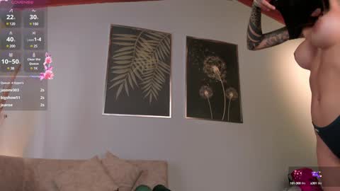 Lexie  online show from December 2024 06:41:02 PM