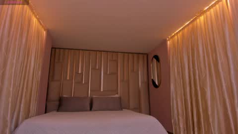 Lexie  online show from February 2025 03:42:01 PM