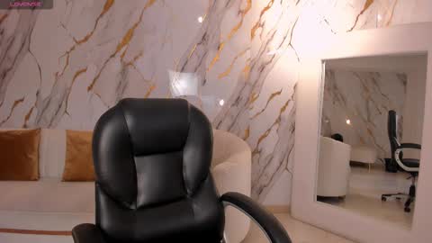 Lexie  online show from February 2026 12:47:02 PM