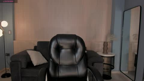 Snapshot of lexiewayne chatting on April 2026 07:58:02 PM Lexie online show from April 2026 07:58:02 PM