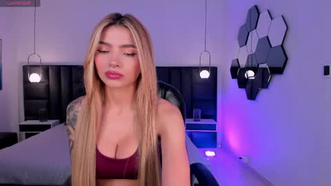 Snapshot of lexiewayne chatting on May 2026 07:55:02 PM Lexie online show from May 2026 07:55:02 PM