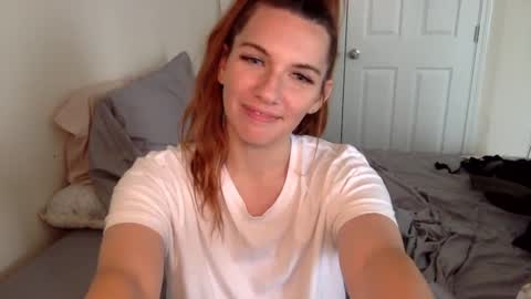 Snapshot of lexiial0 chatting on December 2024 05:43:02 PM Alexia L. online show from December 2024 05:43:02 PM