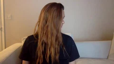 Snapshot of lexiial0 chatting on February 2025 06:00:01 AM Alexia L. online show from February 2025 06:00:01 AM