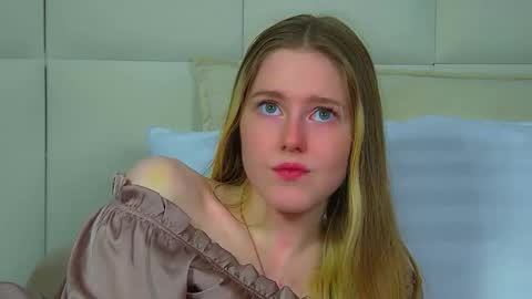 Lexi online show from November 2025 06:36:02 AM