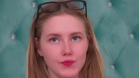 Lexi online show from June 2026 09:37:02 AM