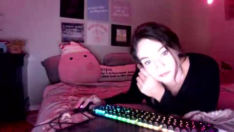 lexwyoex online show from September 2025 03:00:02 AM