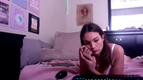 lexwyoex online show from November 2025 09:04:02 PM