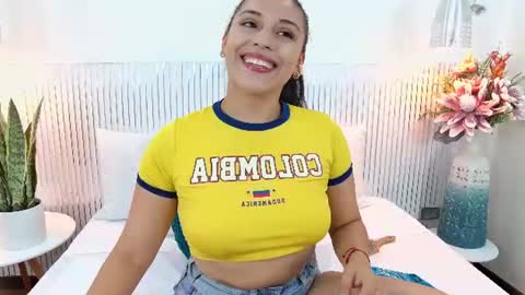 lexxi_gb online show from June 2026 07:04:02 PM