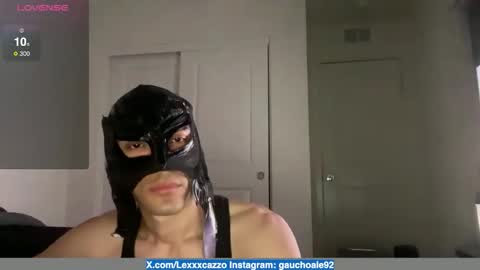 Dromaeosaurex online show from October 2025 09:09:02 AM