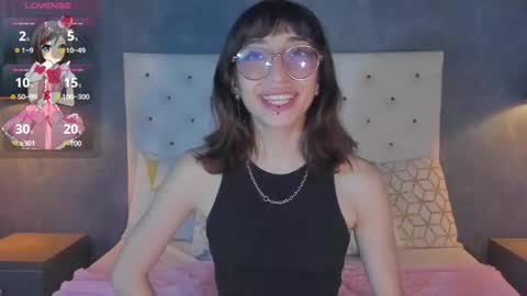 Snapshot of lexy_bluu chatting on February 2025 06:59:01 PM Lexy online show from February 2025 06:59:01 PM