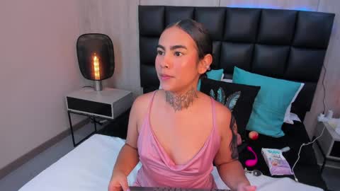 LEXY  online show from April 2026 04:34:02 PM