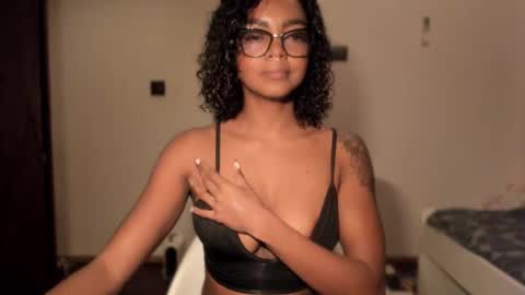 Snapshot of lexy_squirt_queen chatting on December 2025 06:37:02 PM LEXY - Independent account online show from December 2025 06:37:02 PM