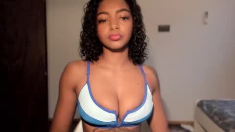 Snapshot of lexy_squirt_queen chatting on December 2025 02:12:02 PM LEXY - Independent account online show from December 2025 02:12:02 PM