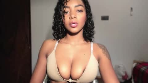 Snapshot of lexy_squirt_queen chatting on January 2026 11:48:02 AM LEXY - Independent account online show from January 2026 11:48:02 AM