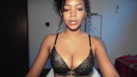 Snapshot of lexy_squirt_queen chatting on February 2026 02:28:01 PM LEXY - Independent account online show from February 2026 02:28:01 PM
