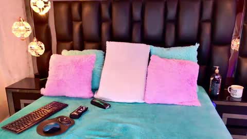 Lexy online show from January 2026 07:41:02 PM