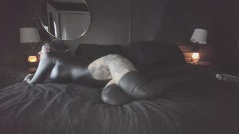 Snapshot of lexysexy301 chatting on January 2026 09:40:01 PM Lexy Ashi online show from January 2026 09:40:01 PM