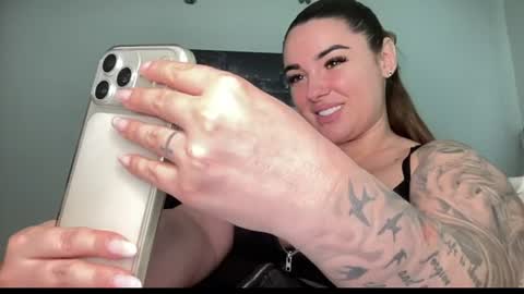 Snapshot of lexyswetty chatting on June 2026 03:25:01 PM Lexyswetty online show from June 2026 03:25:01 PM