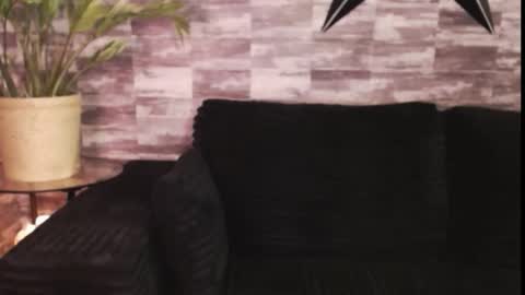 lexywetrain online show from February 2026 03:00:02 AM